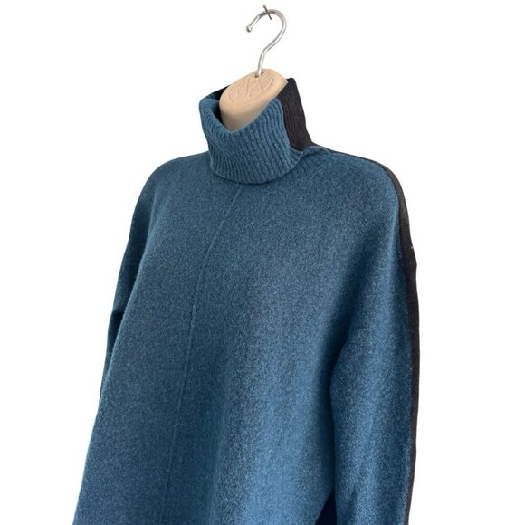 Athleta Woman’s Sz M Transit Colorblock Turtleneck Blue Black Merino Wool Blend - Picture 4 of 10